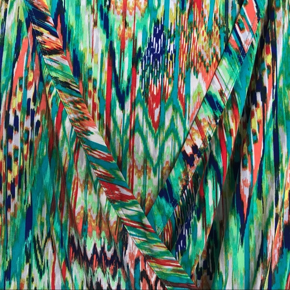 Multi Colored V Neck Dress - Picture 3 of 4